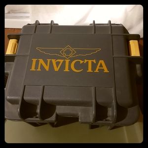 Invicta 3 Slot Carrying Case